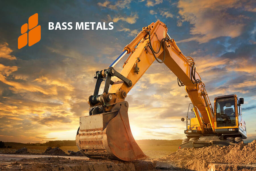 Australian manufacturer impressed by German screening technology In an official announcement, the Australian graphite producer BassMetals Ltd. recently announced the latest developments of the company to its shareholders. Among them were the convincing results from the RHEWUM technical center.