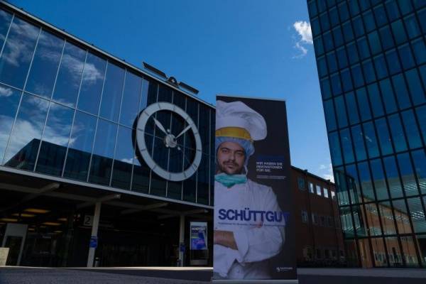 SCHÜTTGUT Basel 2015, Leitmesse für Entscheider und Experten Aussteller loben hohes Niveau der Fachgespräche und intensives Networking