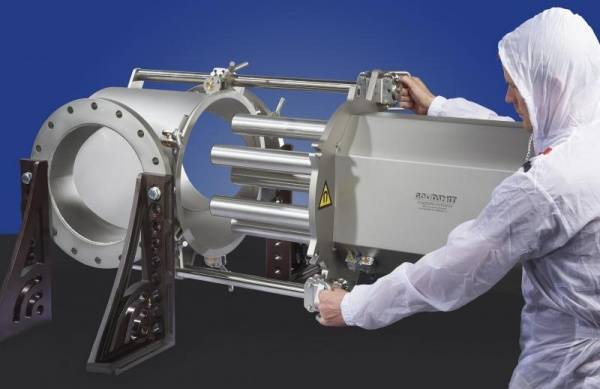MAGNETIC FILTER FOR PAPER PULP Pieces of steel wire cause machine damage and production downtime