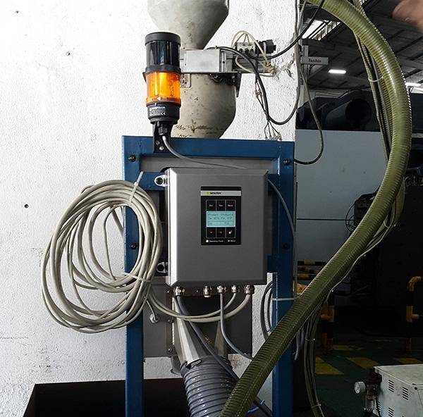 Produktionssicherheit durch Maschinenschutz Metallseparator RAPID VARIO-FS von Sesotec