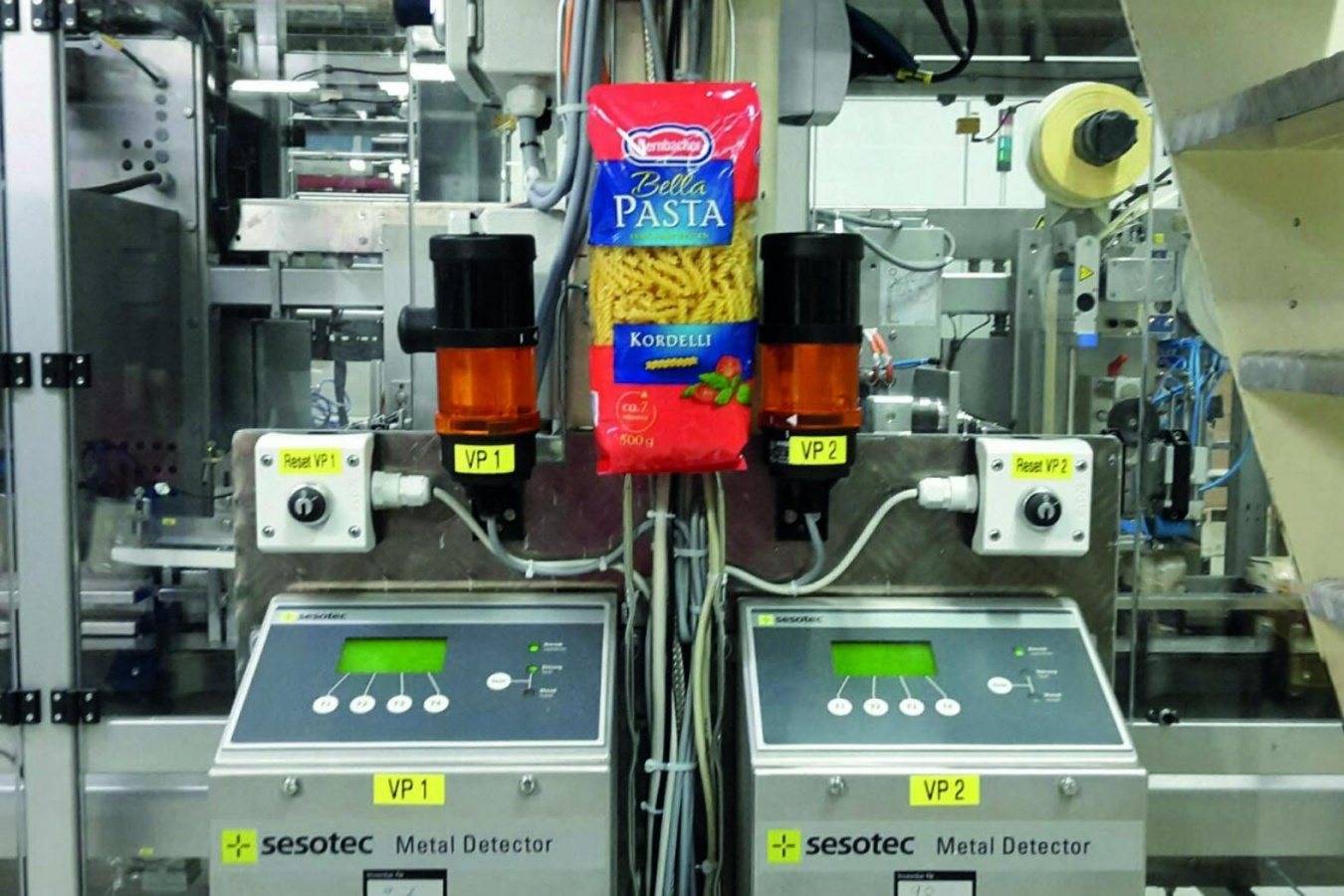 Hohe Tastempfindlichkeit auf alle Metalle  bei der Nudelabfüllung