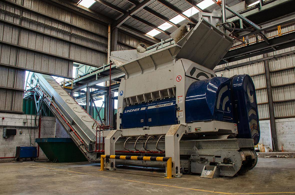 For Geocycle Mexico, the Polaris 2200 is the ideal shredder for one-step alternative fuel production.