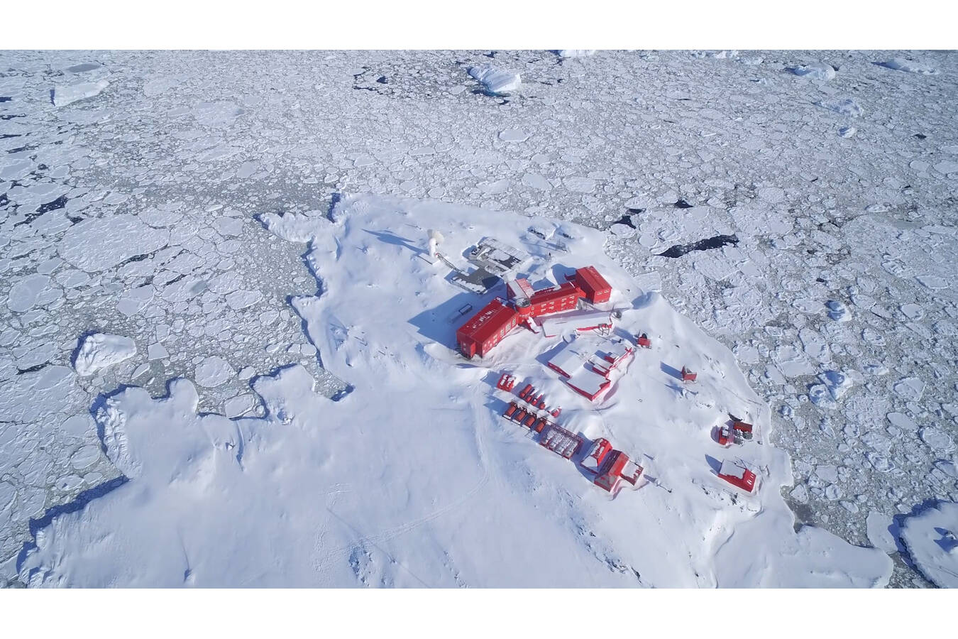 Umweltschutz in der Antarktis: Erdwich Zweiwellen-Zerkleinerer  Zweiwellen-Zerkleinerer reduziert Müllvolumen an deutscher Forschungsstation GARS O‘Higgins um 80 Prozent