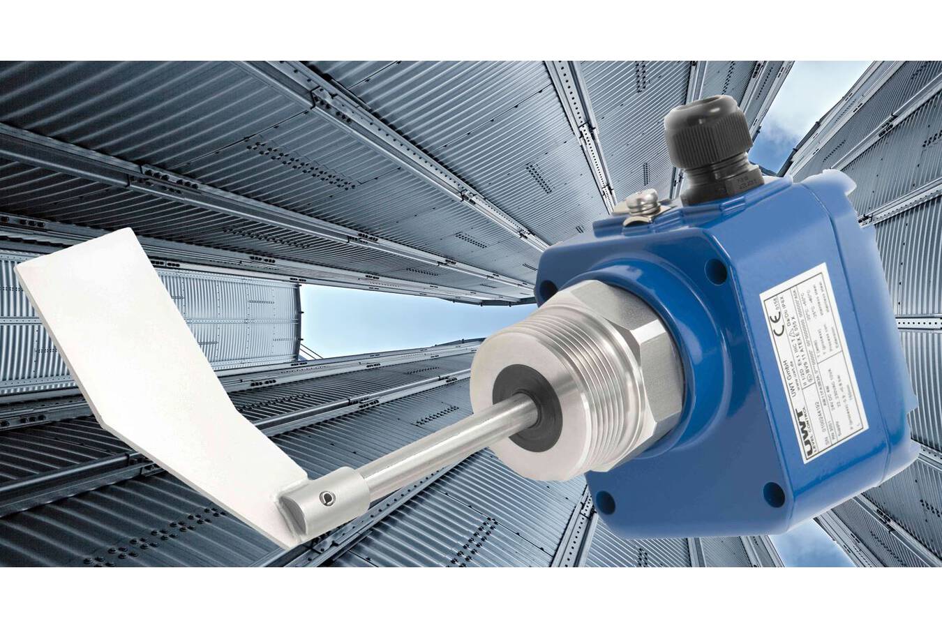 Level measurement and monitoring in plastic raw materials Modern solutions for efficient storage processes 
Measurement technology Rotonivo® and NivoBob® combined with data visualisation NivoTec®
