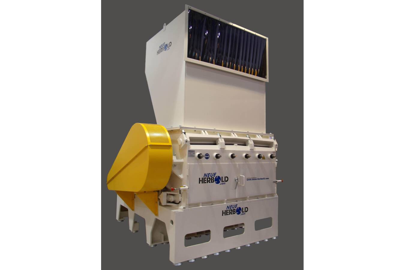 GRANULATOR WITH FORCE FEEDING DEVICE - for max. throughput cutting mills with force feeding device for max. throughput at size reduction. (PET bottles, plastics bottles, canisters, packing materials, containers,...)